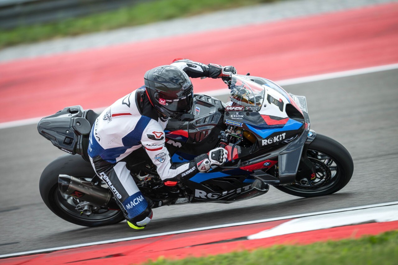 DueruoteTG #238 - Abbiamo guidato in pista la BMW che corre in SBK! 